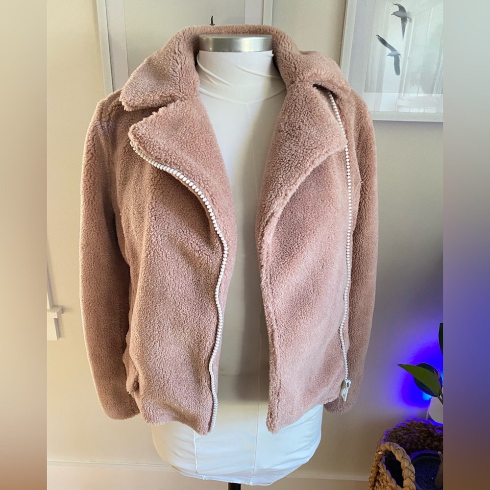 Levis and Strauss Co. Hellraiser Pink Sharpa Jacket